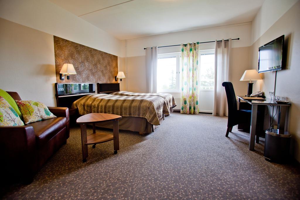 Kaellan Hotell Spa Konferens Åmliden Стая снимка